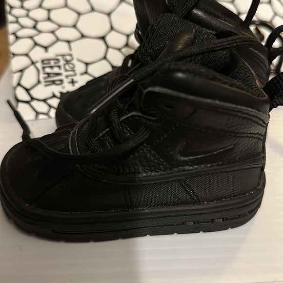 Nike high top NWot black toddler air one 4c - Picture 5 of 5